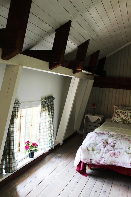 Dohnafors Sommarhem Albergue Askersund Habitación foto